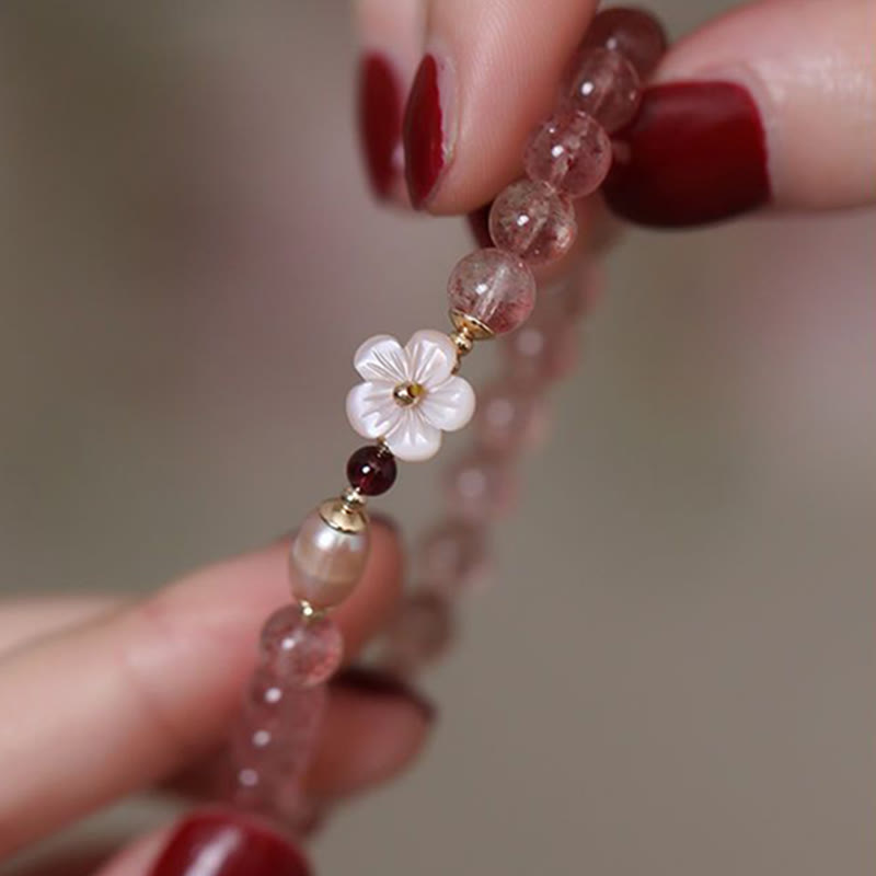 Bracelet de guérison d'amour en quartz fraise pour l'énergie du cœur
