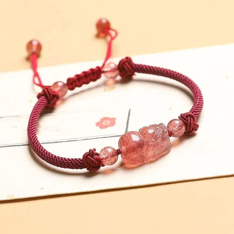 Bracelet de protection en fil rouge Pixiu en quartz fraise 14-17 cm