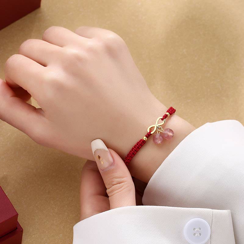 Bracelet en fil rouge quartz fraise | Protection et guérison par l'amour