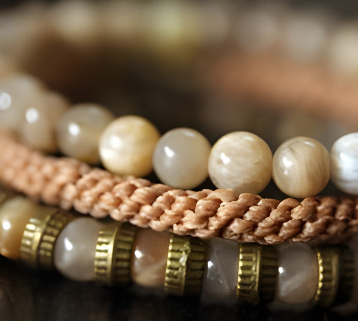 Bracelets en cuivre et pierre de soleil pour la chance et l'abondance