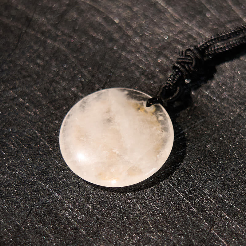 Collier de purification en obsidienne noire à motif de lotus svastika