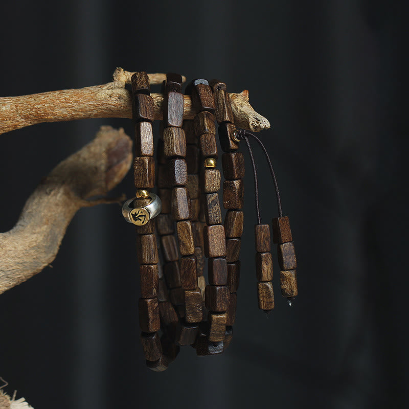 Bracelet en bois d'agar Tarakan avec perles en argent et or 925 et symbole du zodiaque