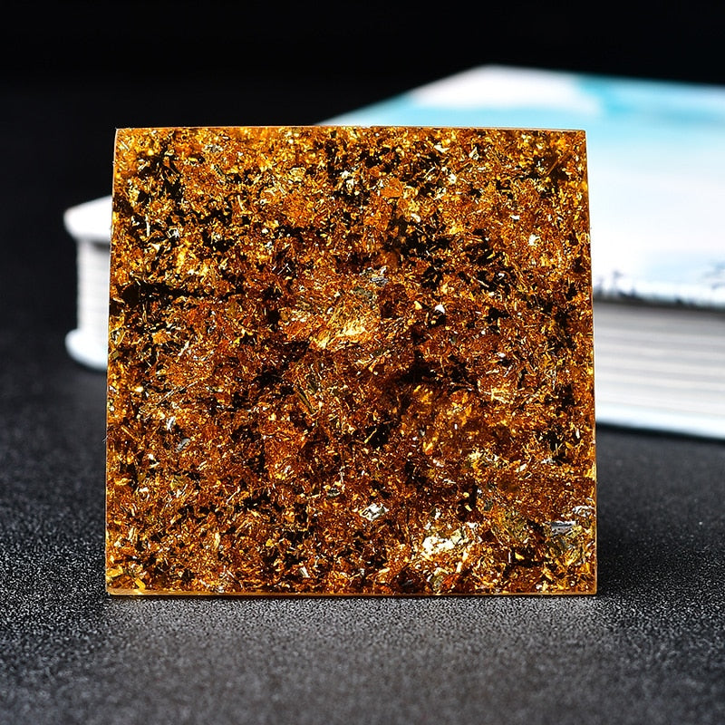 Pyramide d'orgone du chakra du troisième œil