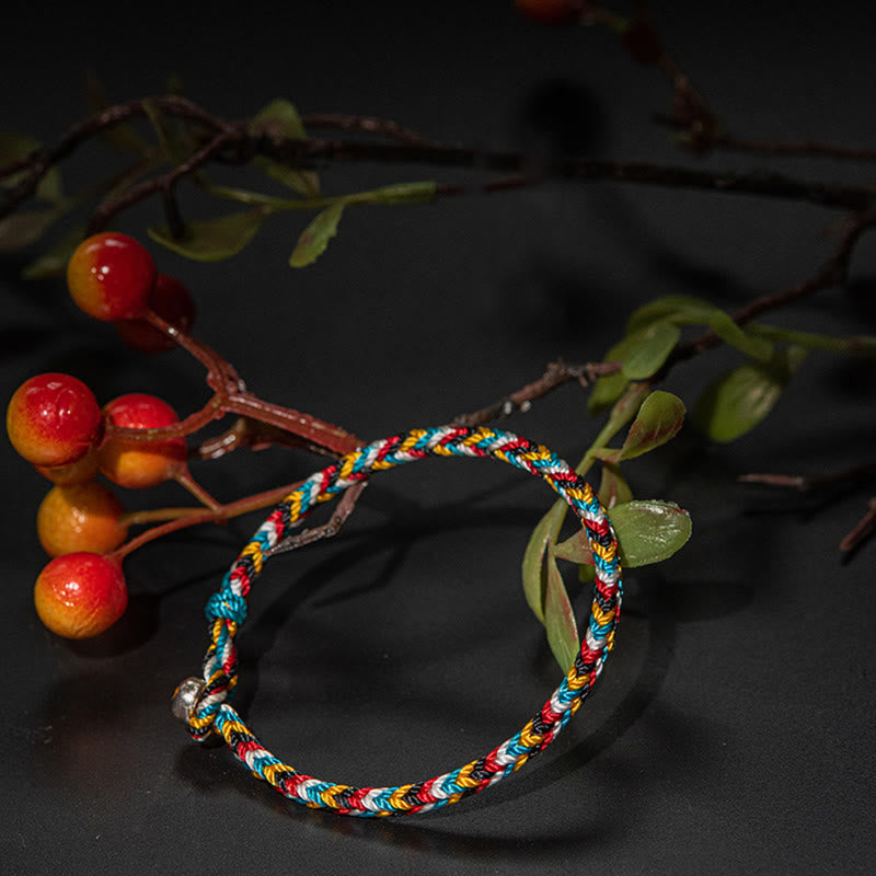Bracelet de protection en fil rouge fait main au Tibet 16 cm