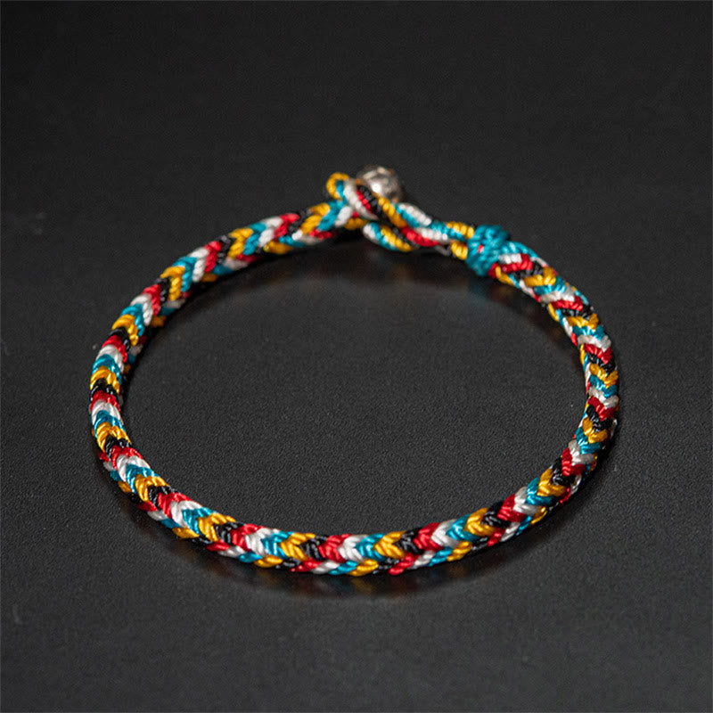 Bracelet de protection en fil rouge fait main au Tibet 16 cm
