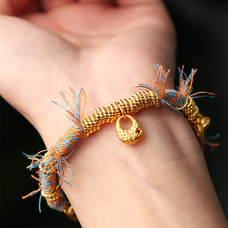 Bracelet tibétain porte-bonheur en corde multicolore pour la fortune