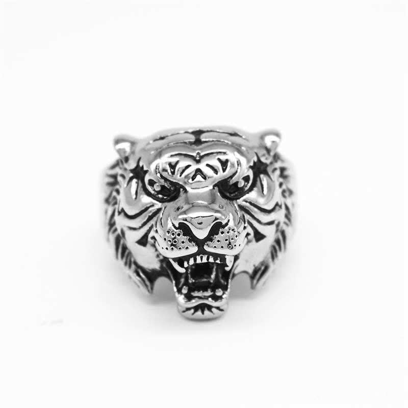 Bague tête de tigre en acier titane pour l'équilibre et l'énergie calme