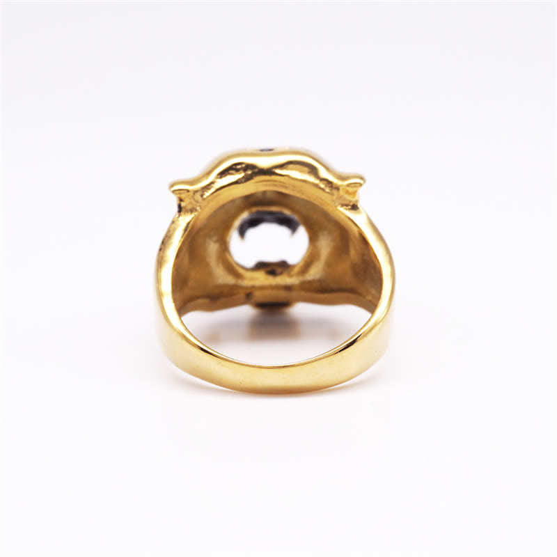 Bague tête de tigre en acier titane pour l'équilibre et l'énergie calme