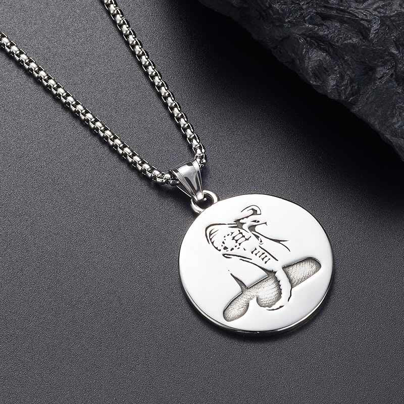 Collier pendentif d'équilibre Année du Serpent en acier titane