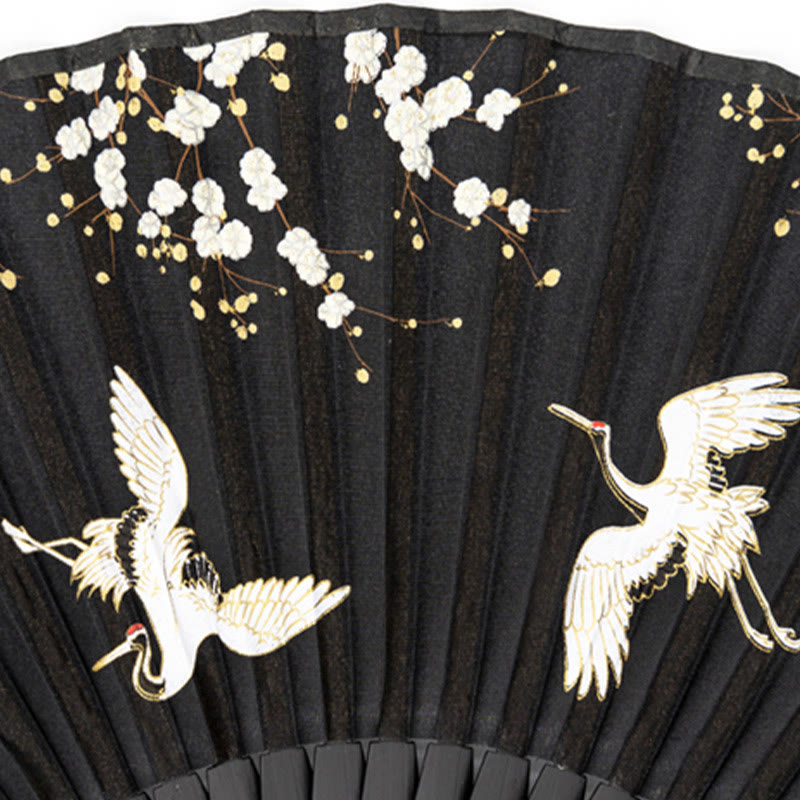 Éventail traditionnel en soie avec grue en fleurs de prunier noir 18 cm