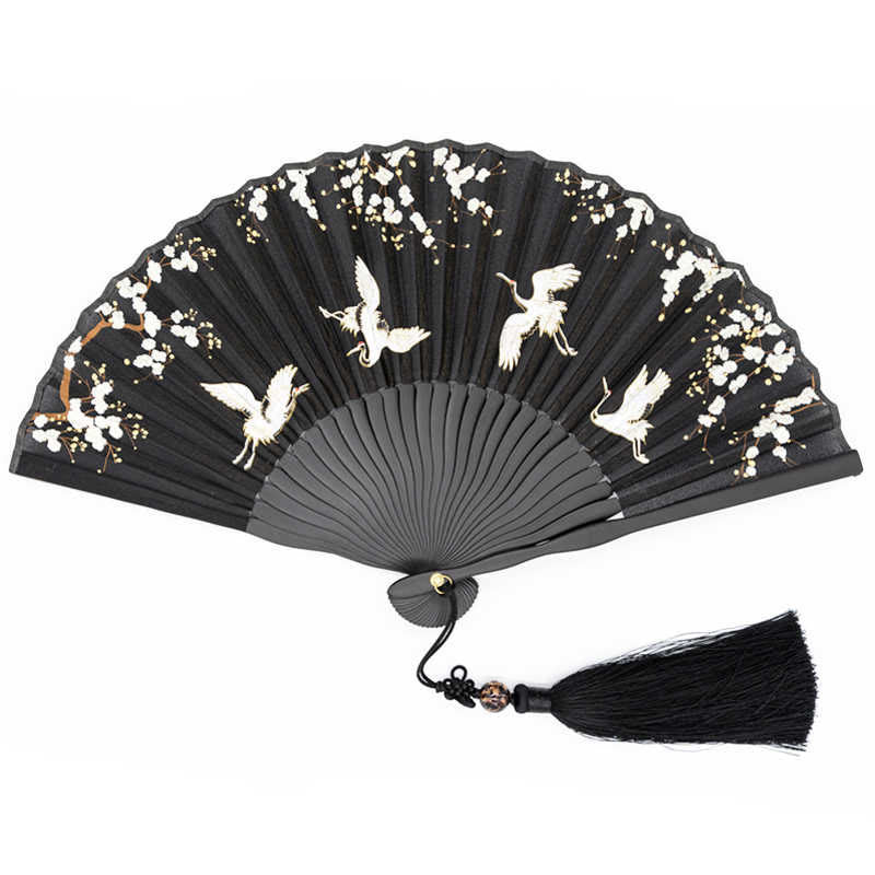 Éventail traditionnel en soie avec grue en fleurs de prunier noir 18 cm