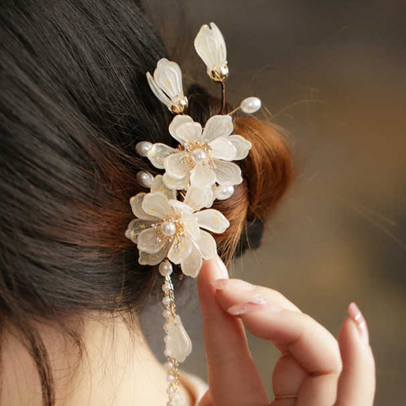 Pince à cheveux traditionnelle chinoise en magnolia avec pompon, bijou élégant