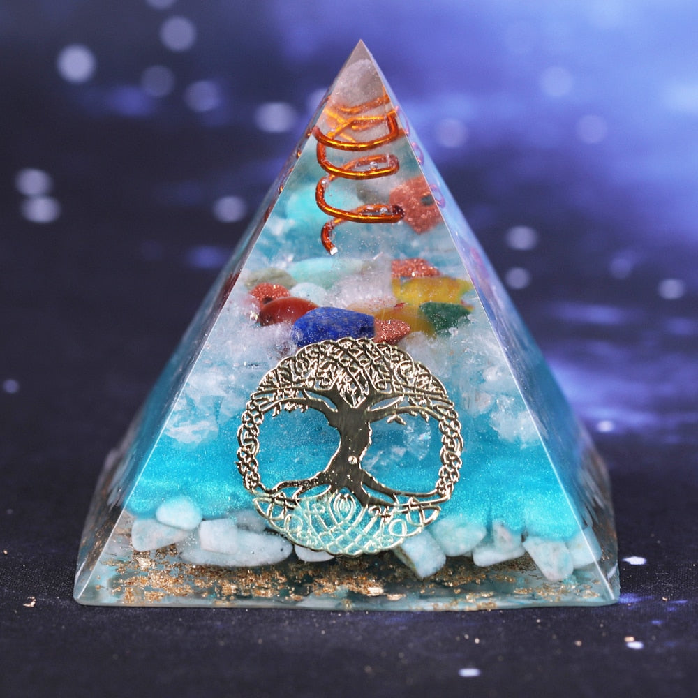 Pyramide d'orgone des 7 chakras en amazonite arbre de vie