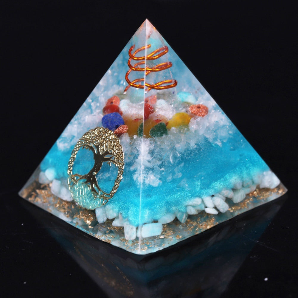 Pyramide d'orgone des 7 chakras en amazonite arbre de vie