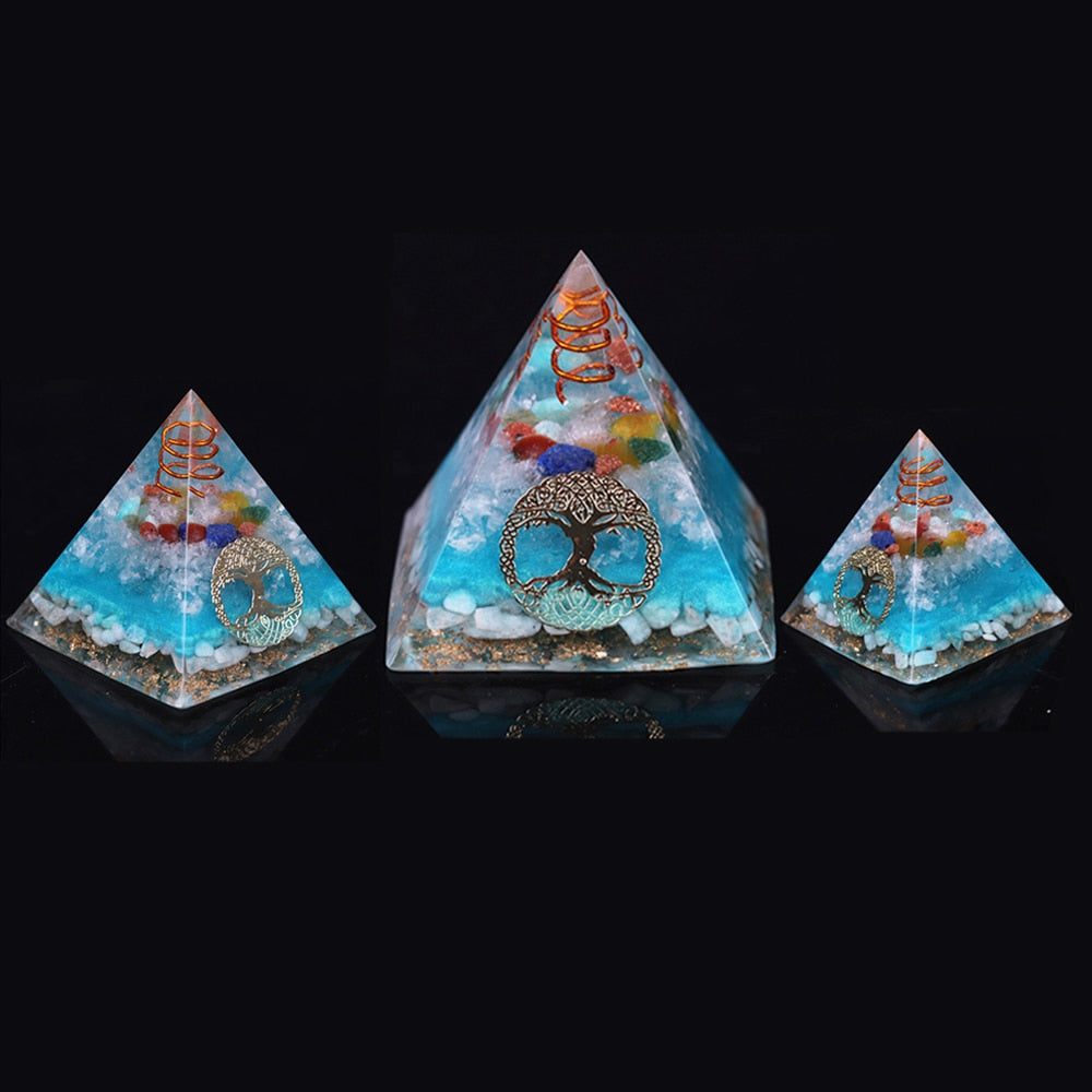 Pyramide d'orgone des 7 chakras en amazonite arbre de vie