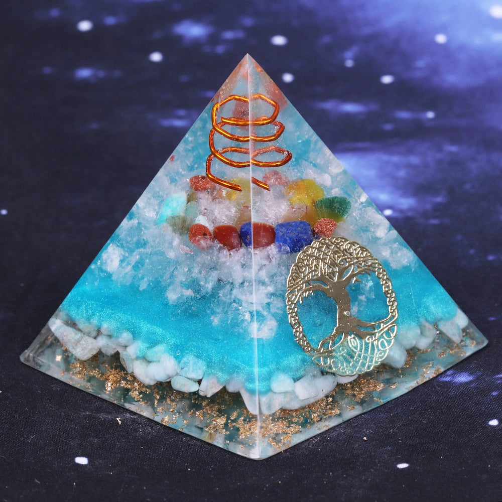 Pyramide d'orgone des 7 chakras en amazonite arbre de vie