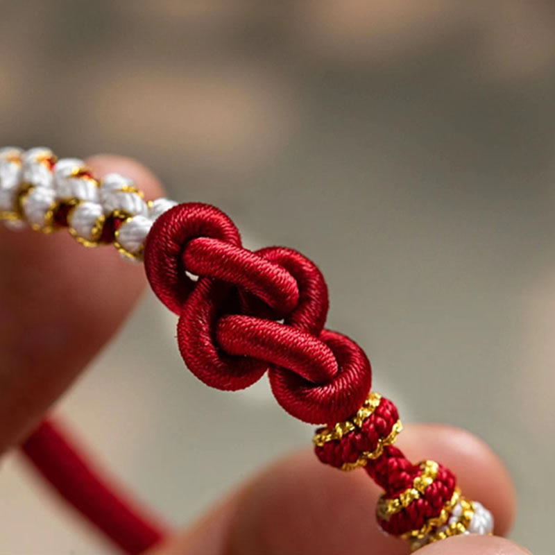 Bracelet en fil rouge avec nœud d'amour véritable pour la protection et la chance