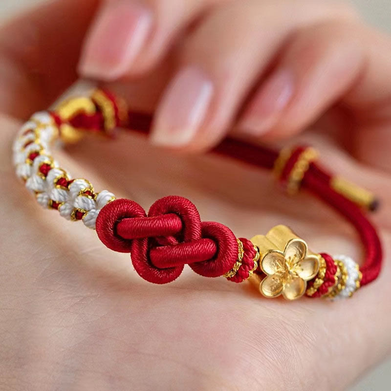 Bracelet en fil rouge avec nœud d'amour véritable pour la protection et la chance