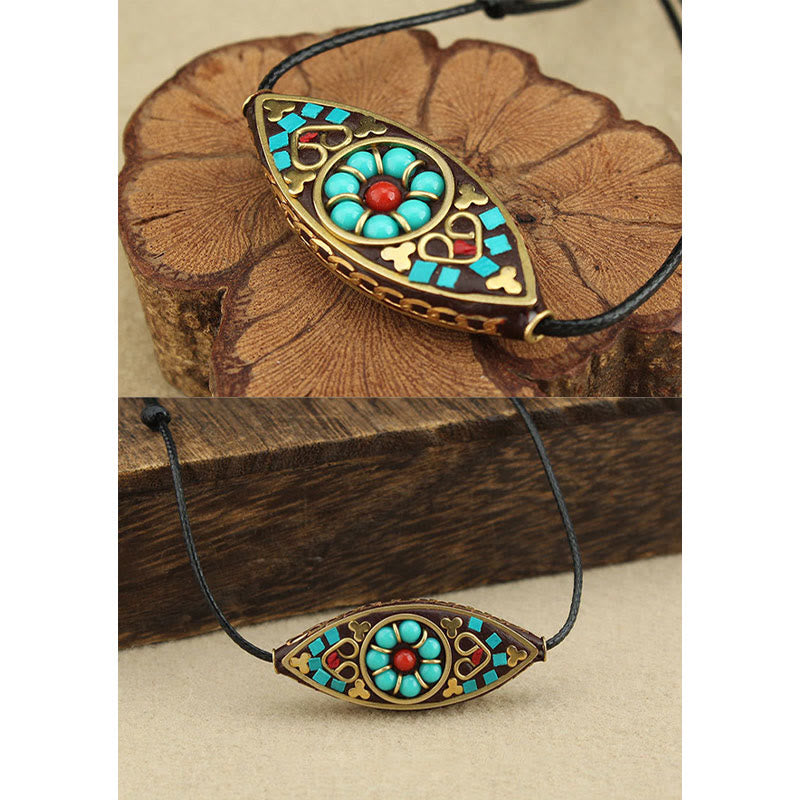 Collier pendentif protection force motif marquise turquoise