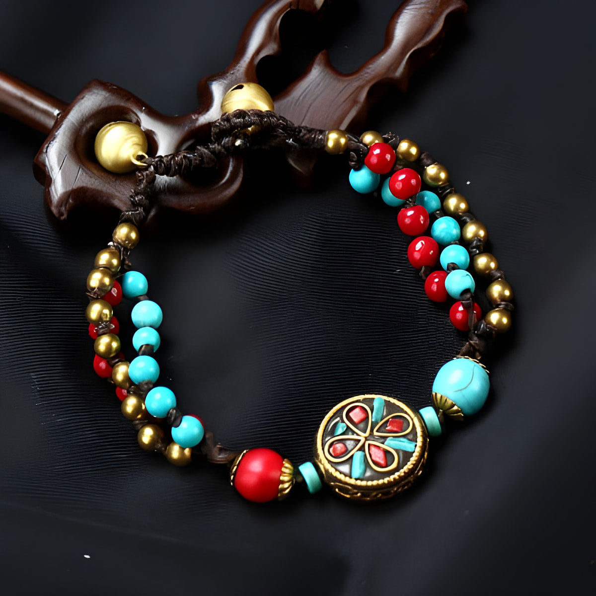 Bracelet népalais en turquoise pour une protection tranquille
