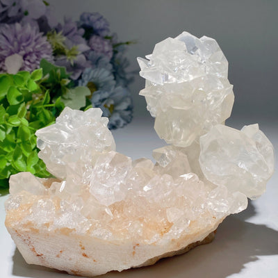 Spécimen unique de cristal de calcite blanche, 15 cm