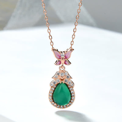 Collier unisexe Courage en calcédoine verte et papillon en argent ou or rose