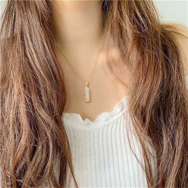 Collier unisexe en jade blanc et cyan pour la protection et la chance