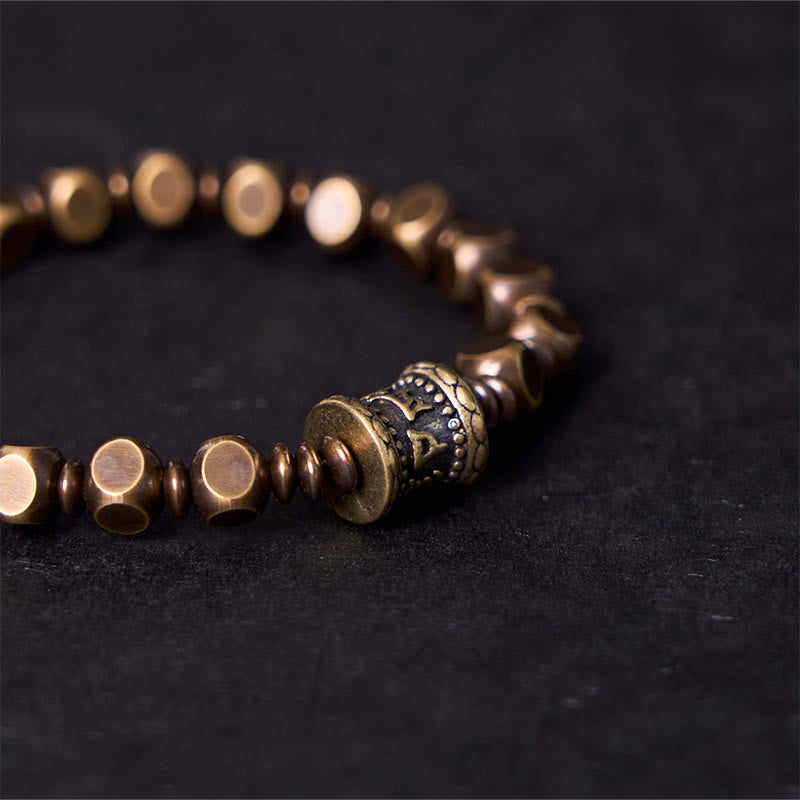 Bracelet unisexe Om Mani Padme Hum en laiton Focus