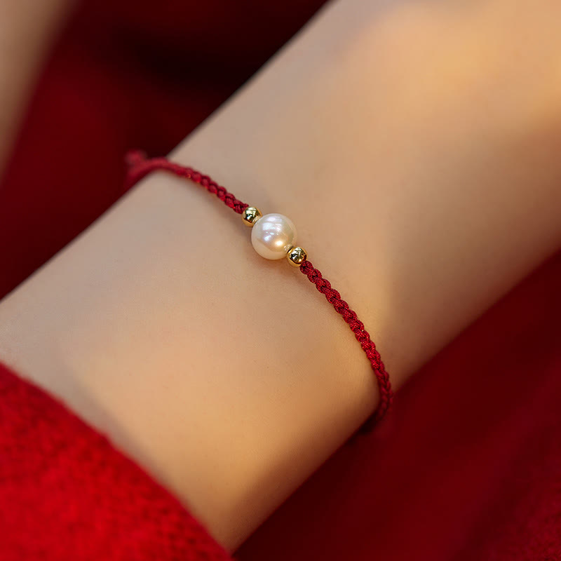 Bracelet porte-bonheur unisexe en perles de 6 mm sur fil rouge
