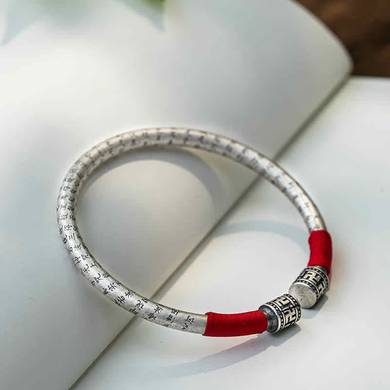 Bracelet unisexe Om Mani Padme Hum en fil rouge pour la chance et la protection