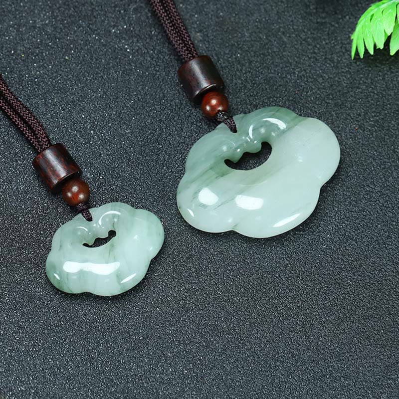 Collier unisexe en jade Tianshan avec cadenas chinois