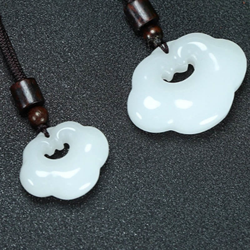 Collier unisexe en jade Tianshan avec cadenas chinois