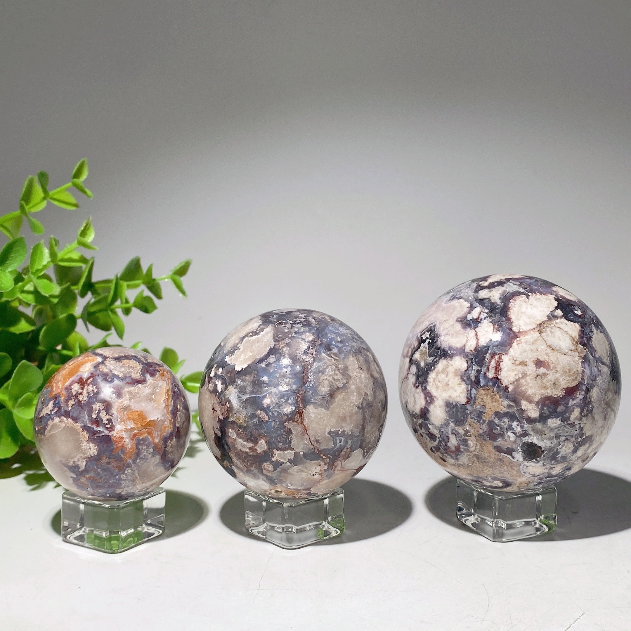 UV Reactive Blue Flower Agate Crystal Sphere 1.8-3.0 inch Healing