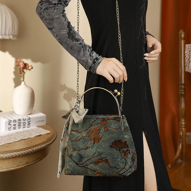Sac bandoulière élégant en velours jacquard avec chaîne en métal 21 cm