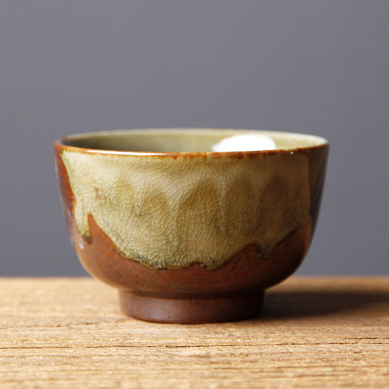 Tasse à thé vintage en céramique marron beige avec changement de four pour la méditation