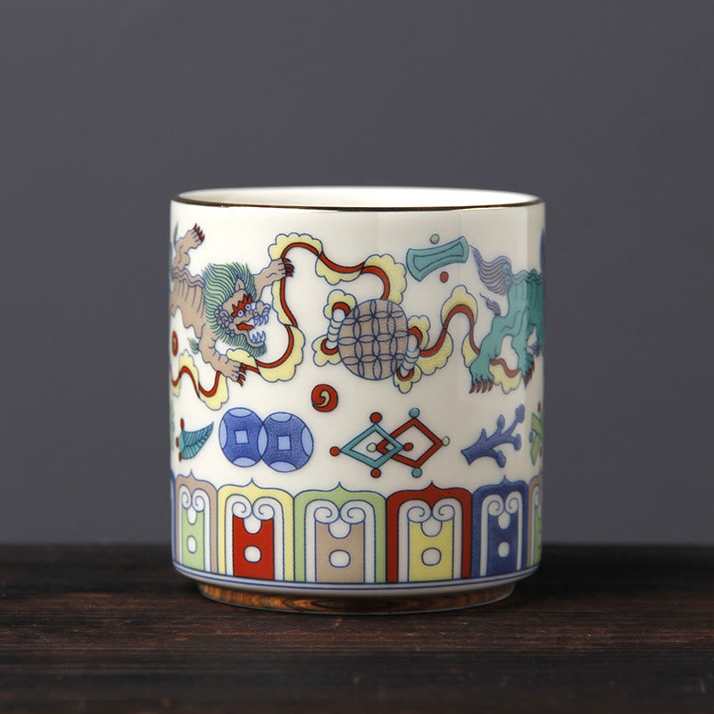 Tasse à thé vintage en céramique avec motifs de fleurs de prunier, de pin et de bambou