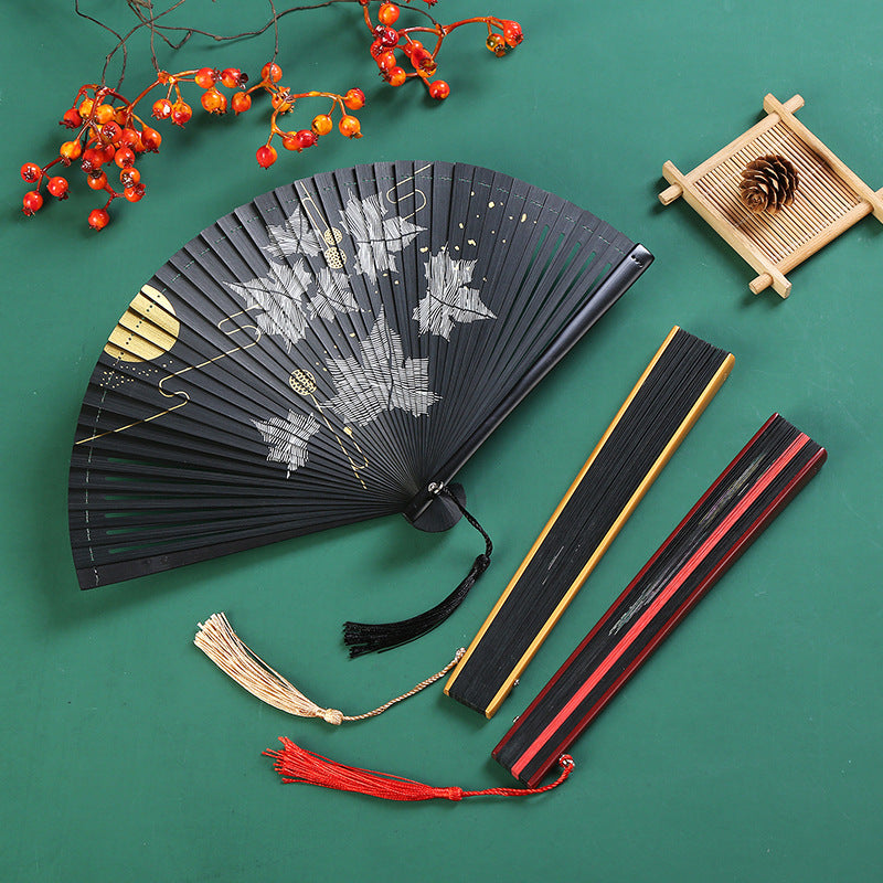 Éventail chinois pliant vintage en bambou | Grue et feuille d'érable 18,5 cm