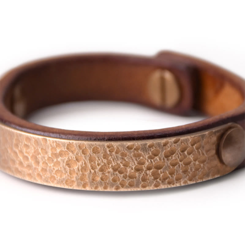Bracelet de richesse vintage en cuir et cuivre pour la prospérité spirituelle