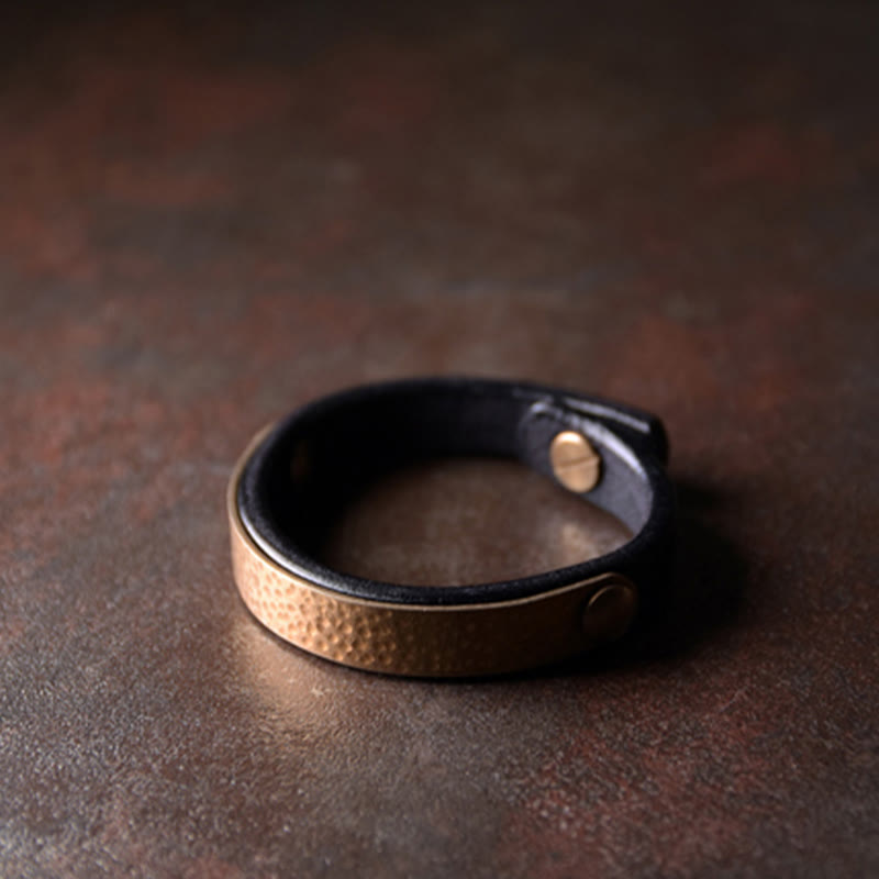 Bracelet de richesse vintage en cuir et cuivre pour la prospérité spirituelle