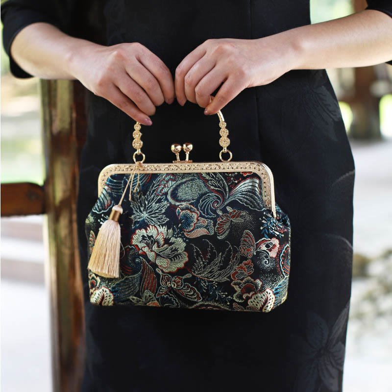 Sac à bandoulière vintage à chaîne en métal avec motif de fleurs, papillons, grues et vagues de la mer