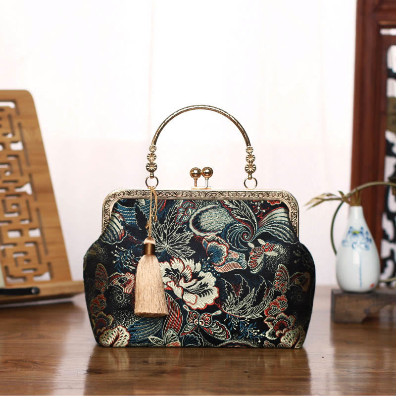 Sac à bandoulière vintage à chaîne en métal avec motif de fleurs, papillons, grues et vagues de la mer