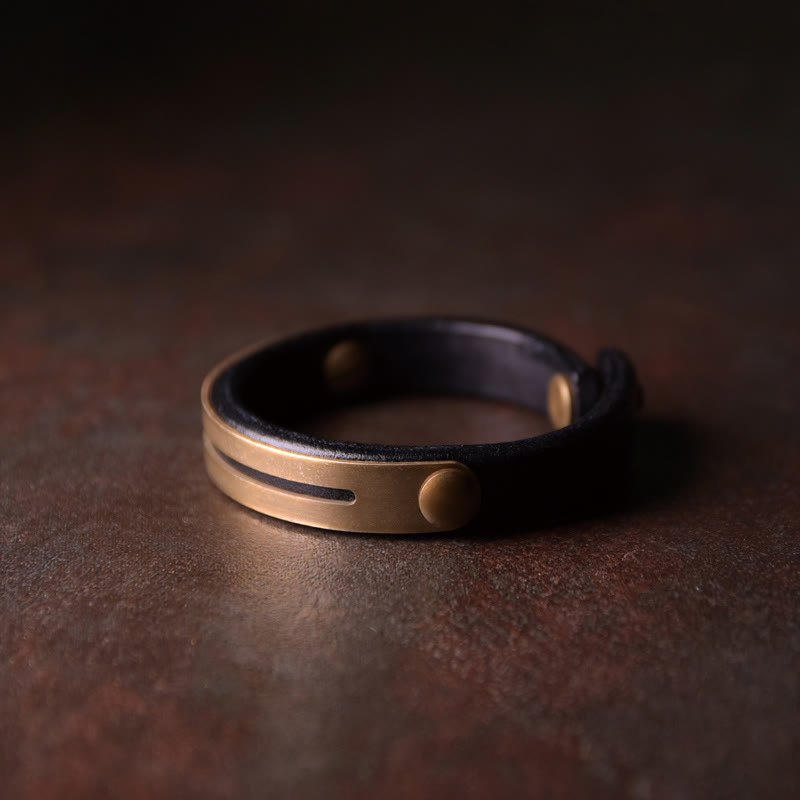 Bracelet d'équilibre vintage en cuir et cuivre pour l'harmonie intérieure