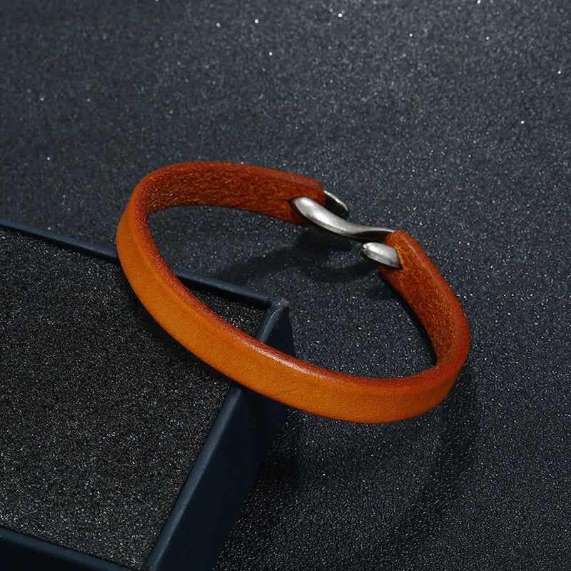 Bracelet vintage en cuir avec boucle renforcée pour la protection spirituelle