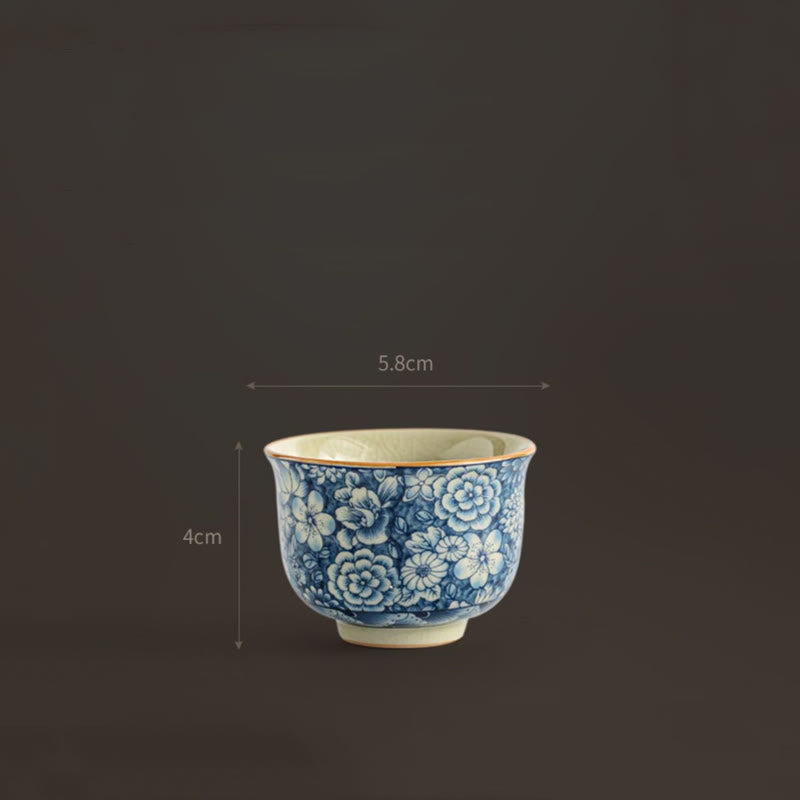 Tasse à thé vintage en céramique motif lotus | Vaisselle florale faite main