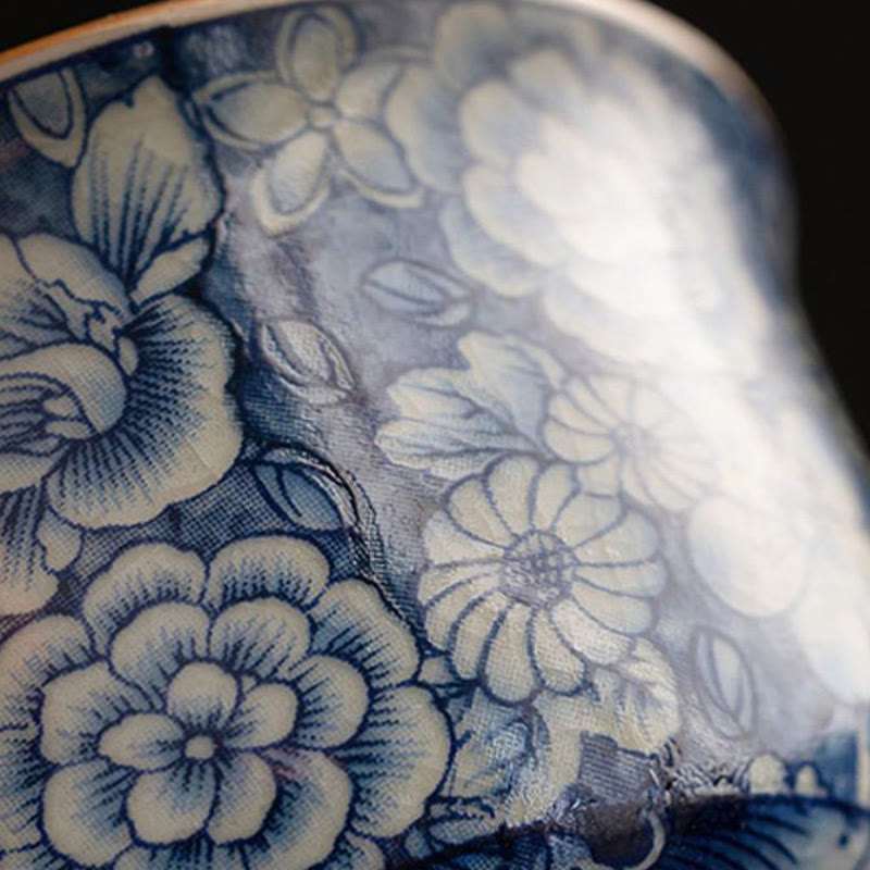 Tasse à thé vintage en céramique motif lotus | Vaisselle florale faite main
