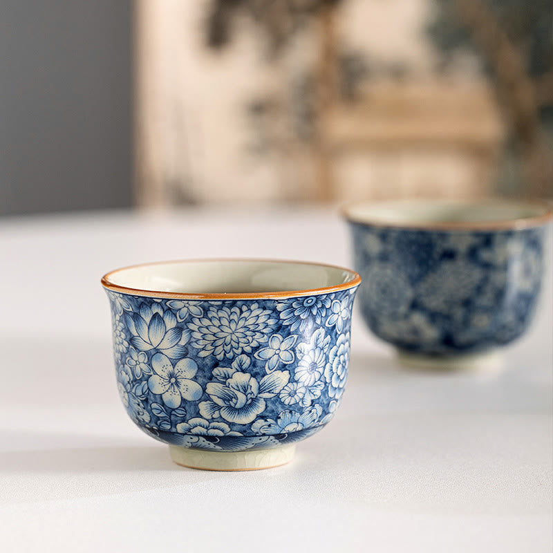 Tasse à thé vintage en céramique motif lotus | Vaisselle florale faite main