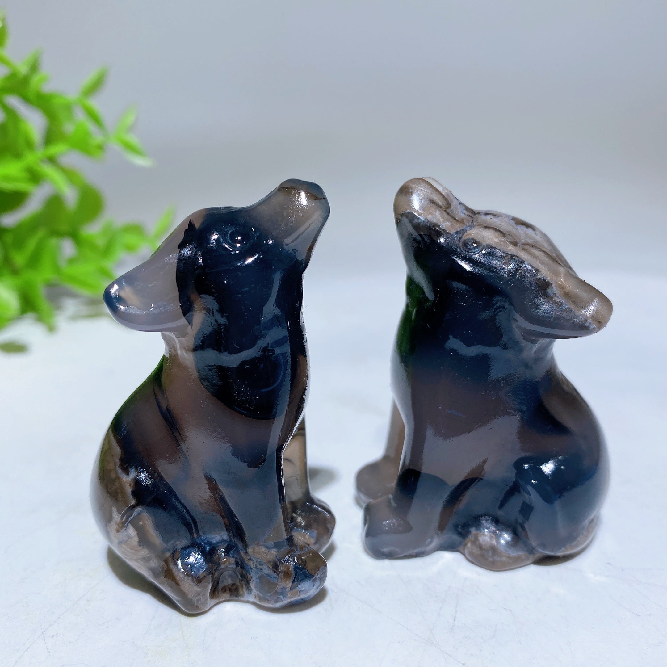 Volcanic Agate 1.8-2.1in Crystal Animal Carvings