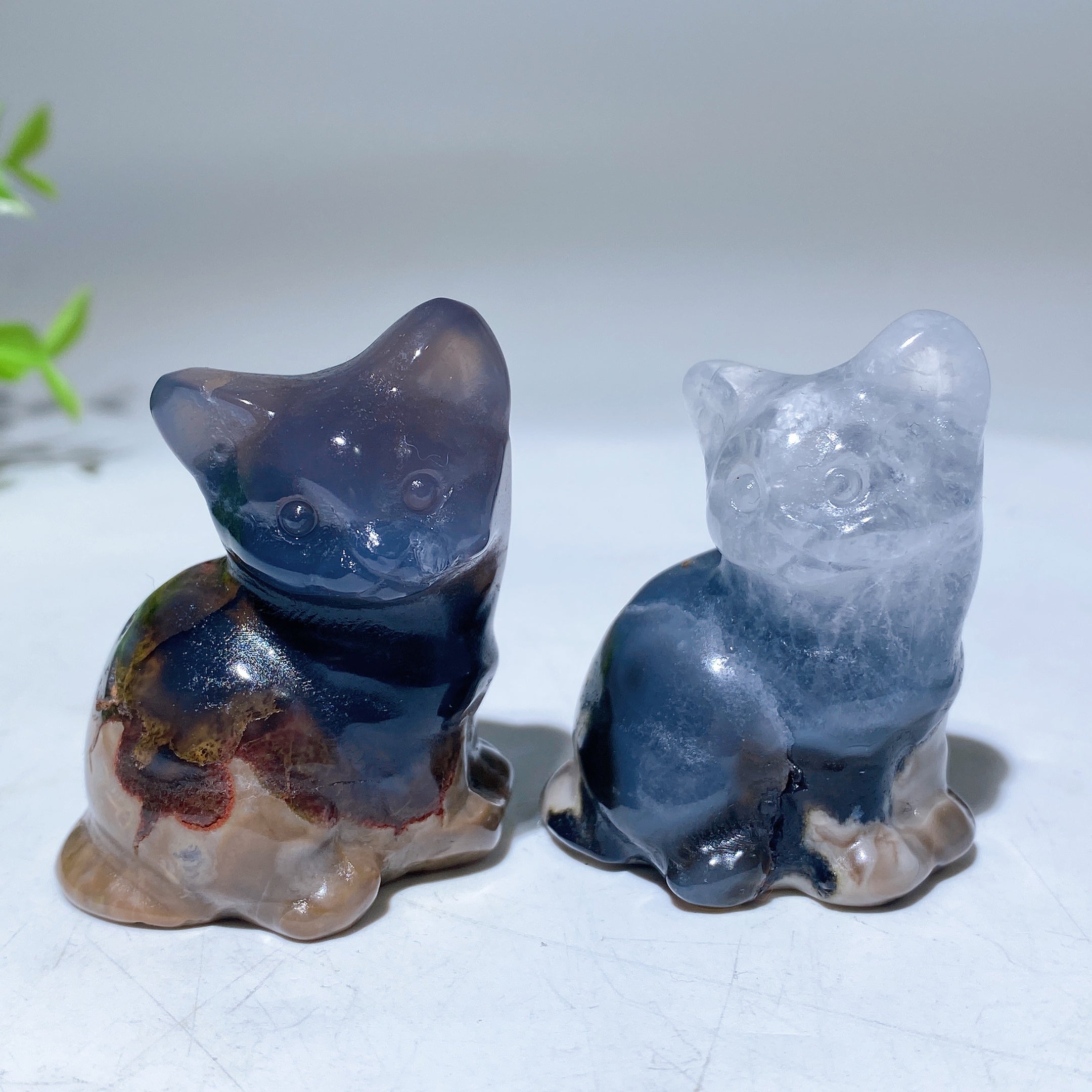 Volcanic Agate 1.8-2.1in Crystal Animal Carvings