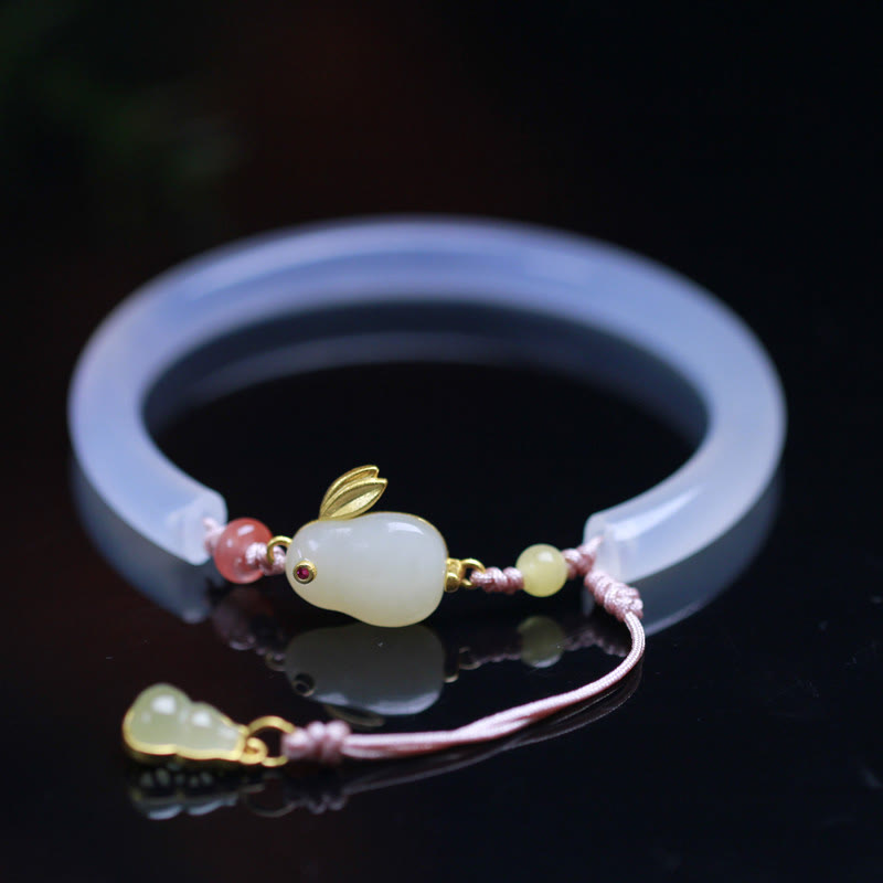 Bracelet Lapin en Jade Hetian et Agate Blanche pour une Énergie Positive