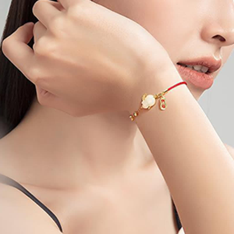 Bracelet du zodiaque lapin en jade blanc pour le bonheur et la protection